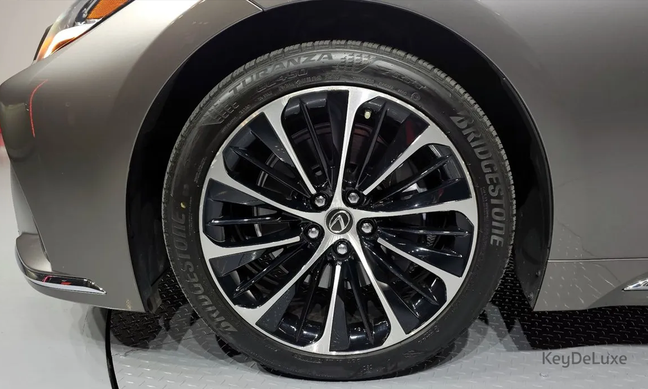 Lexus LS500 Luxury AWD (5G)