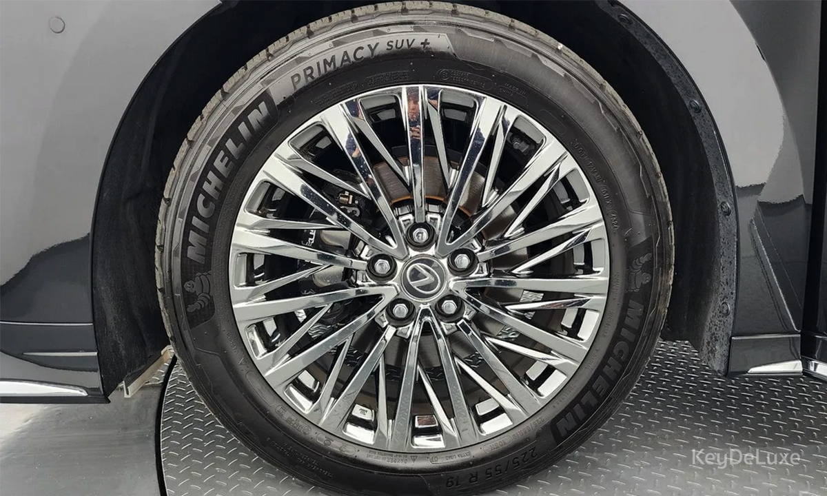 Lexus LM500h Executive (2G)