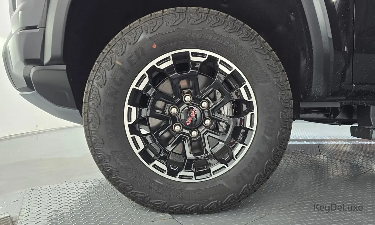 GMC Canyon Denali 2.7 Turbo