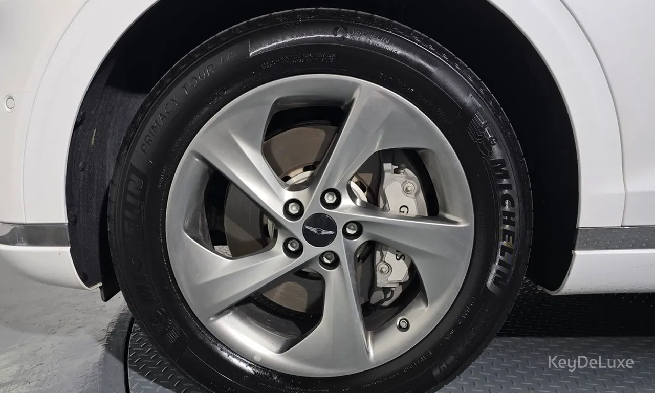 Genesis GV70 2.5T 2WD