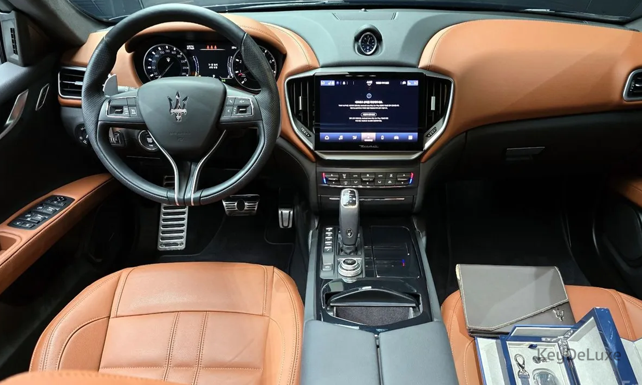 Maserati Ghibli Modena 3.0
