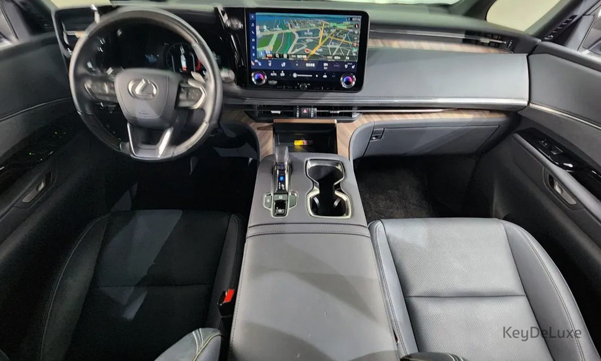 Lexus LM500h Executive (2G)
