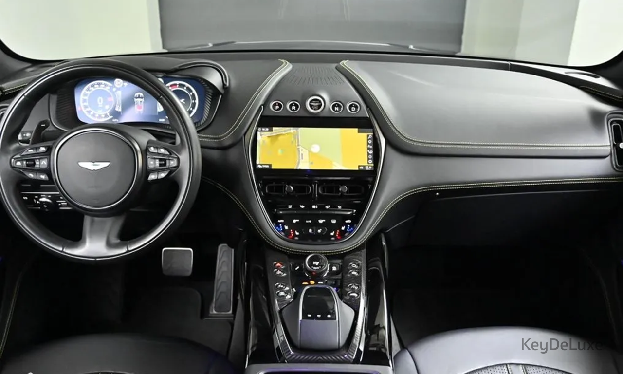Aston Martin DBX707 4.0 V8